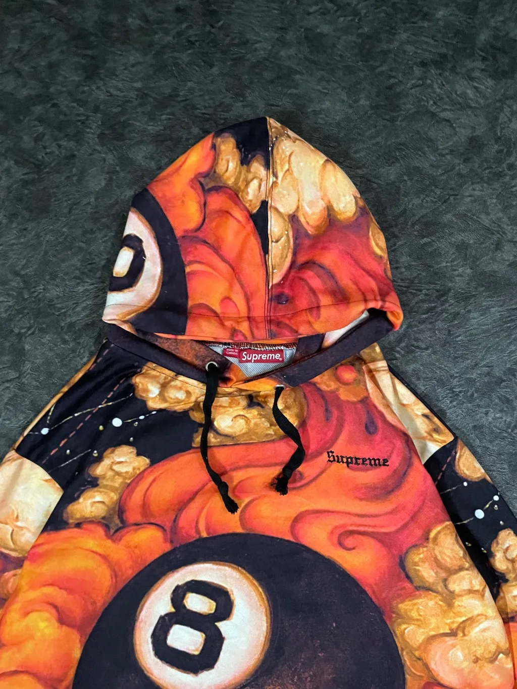 Supreme hoodie