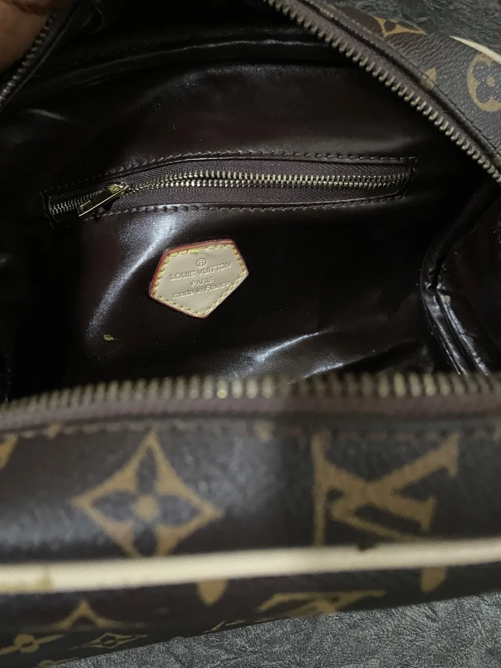 Louis vuitton bag