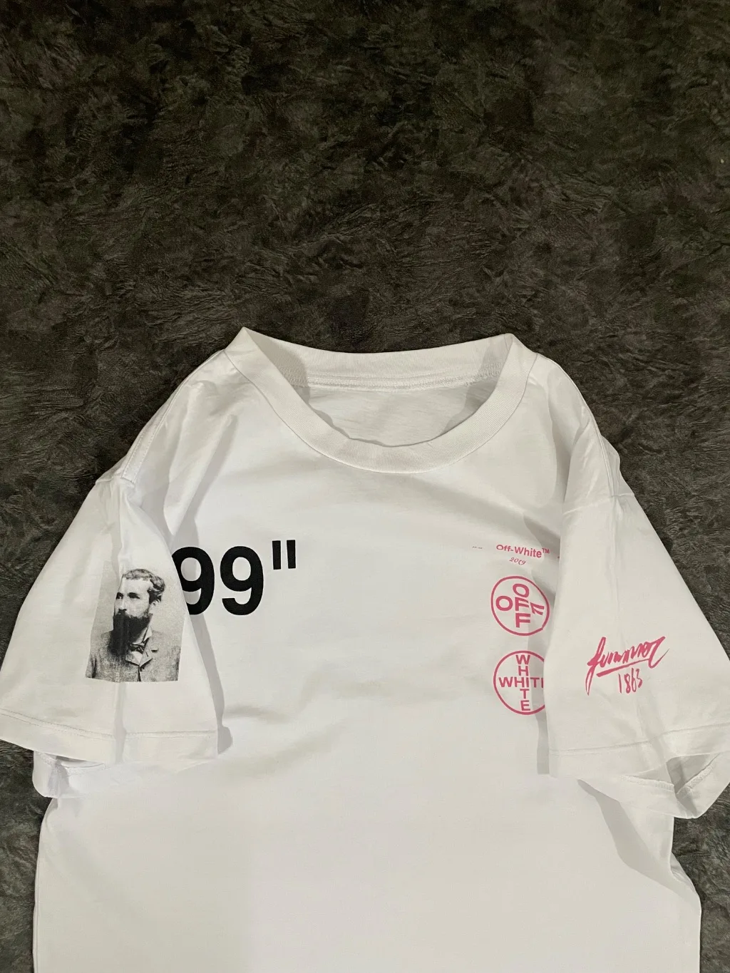 Off white T Shirt