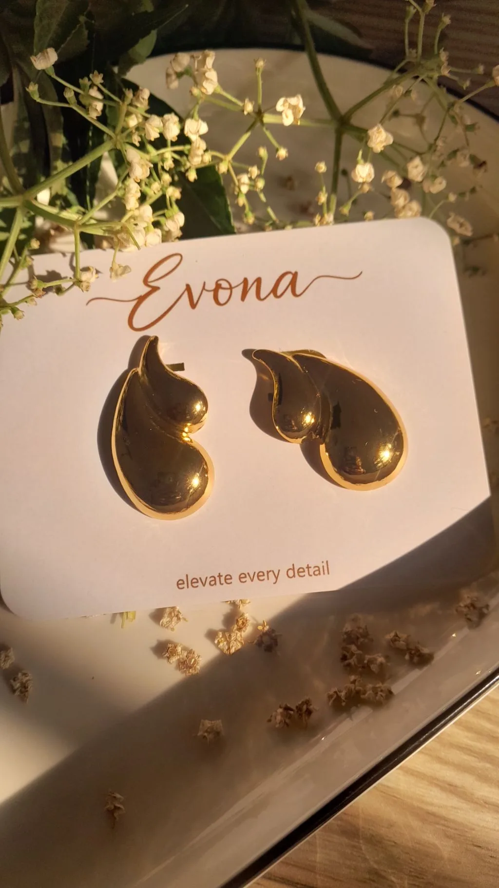 Marisol Studs