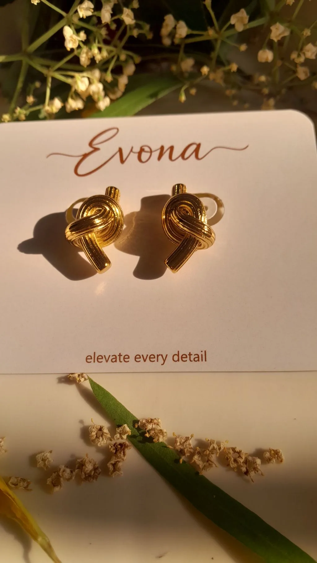 Knot Studs