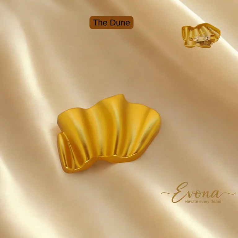 The Dune Brooch