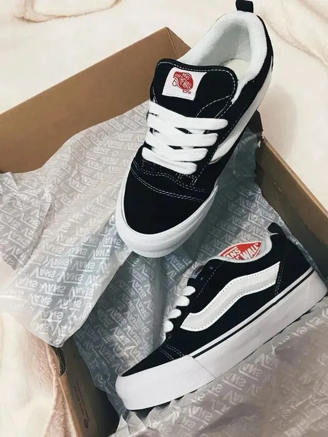 Vans Knu Skool