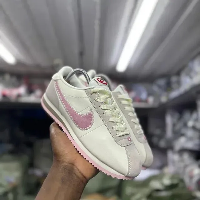 Nike Cortez "Valentine's Day" edition