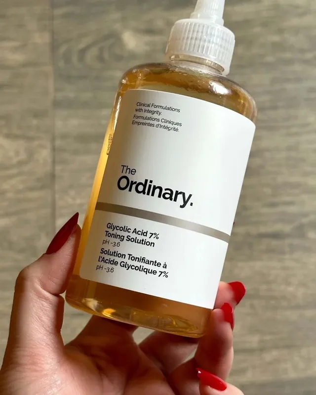 The Ordinary Glycolic Acid 7% Exfoliating Toner (240ml)
