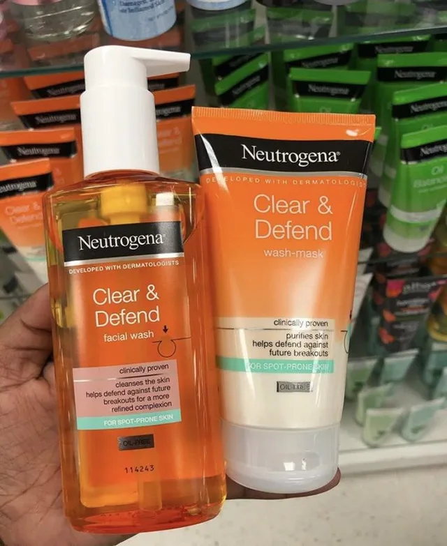 Neutrogena Clear & Defend Acne Care Duo