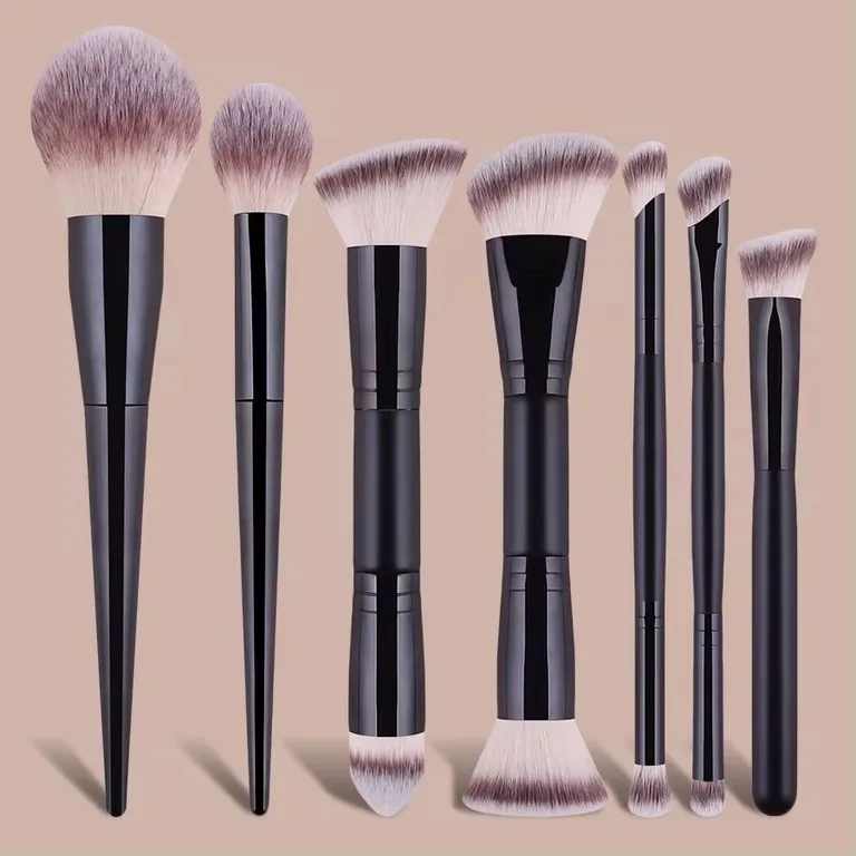 Nude Noir Pro Brushes ITEM00074