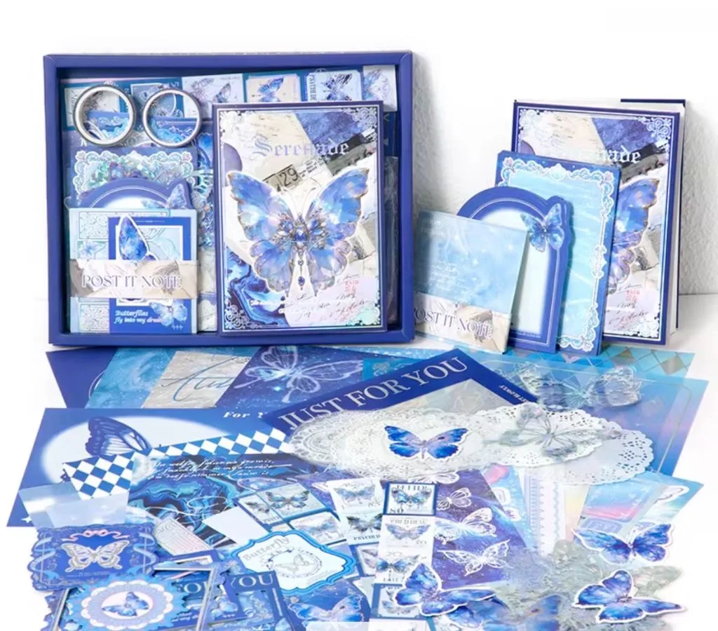 Dreamland Notebook Set