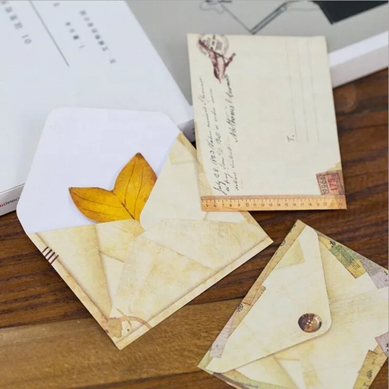 Pack of 12 Mini Retro Envelopes